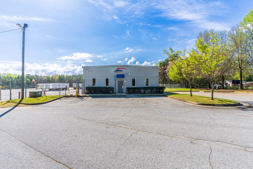 4124 Tanners Church Rd, Ellenwood, GA for lease - Building Photo - Image 1 of 5