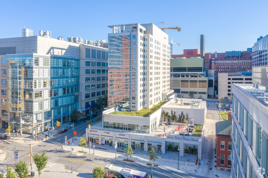 800 N Wolfe St, Baltimore, MD for lease - Building Photo - Image 1 of 11