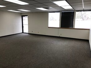 9436-9458 W Fairview Ave, Boise, ID for lease Building Photo- Image 2 of 7
