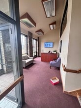 812 Cormier Rd, Ashwaubenon, WI for lease Building Photo- Image 2 of 6