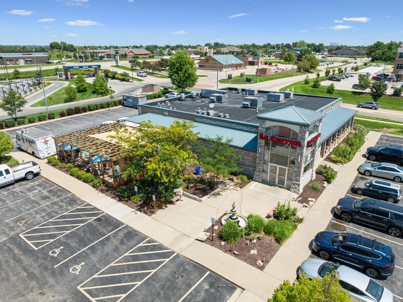 5400 Edgewood Rd NE, Cedar Rapids, IA for sale - Building Photo - Image 3 of 12