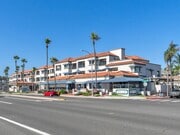 Tamarack Beach Resort - Pub