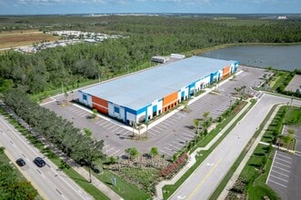 16091 Parallel, Fort Myers, FL for lease Interior Photo- Image 2 of 6