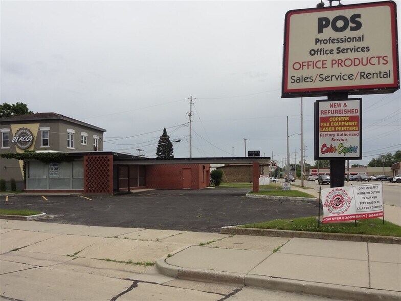 3115 Douglas Ave, Racine, WI for sale - Building Photo - Image 1 of 1