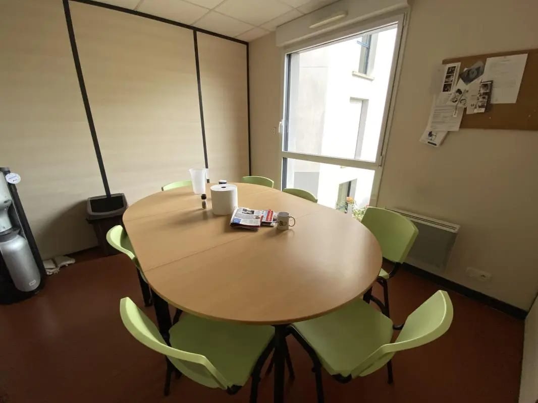 Office in Le Rheu for sale Interior Photo- Image 1 of 5