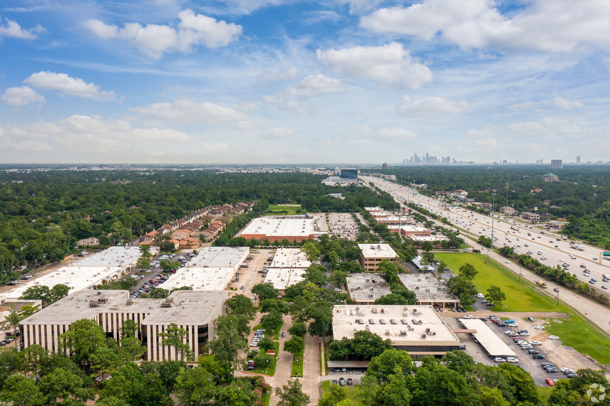 85848588 Katy Fwy, Houston, TX 77024 8584, 8586 & 8588 Katy Freeway