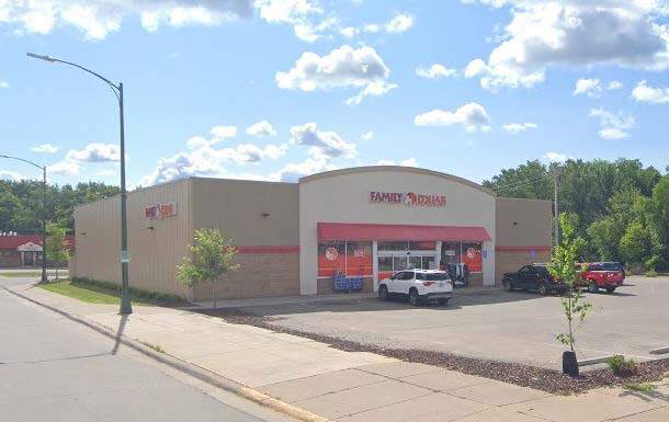 12 Minnesota Ave N, Aitkin, MN for sale - Building Photo - Image 1 of 2