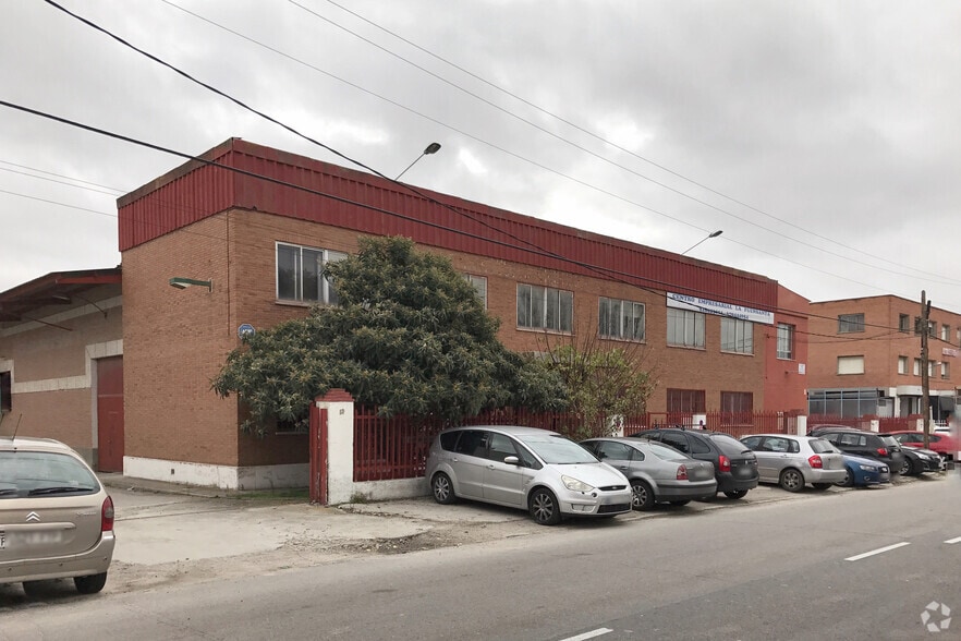 Calle Urano, 21, Móstoles, Madrid for lease - Building Photo - Image 3 of 5