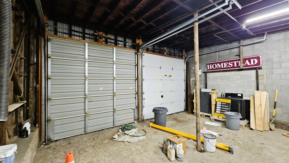 541 Montreal St, Kingston, ON for lease - Building Photo - Image 2 of 4