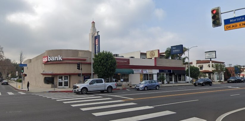 10100-10112 Riverside Dr, North Hollywood, CA for sale - Building Photo - Image 1 of 1