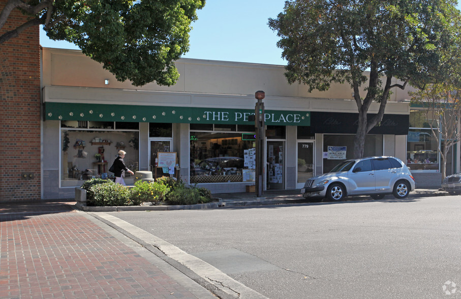 775-779 Santa Cruz Ave, Menlo Park, CA for lease - Primary Photo - Image 1 of 8