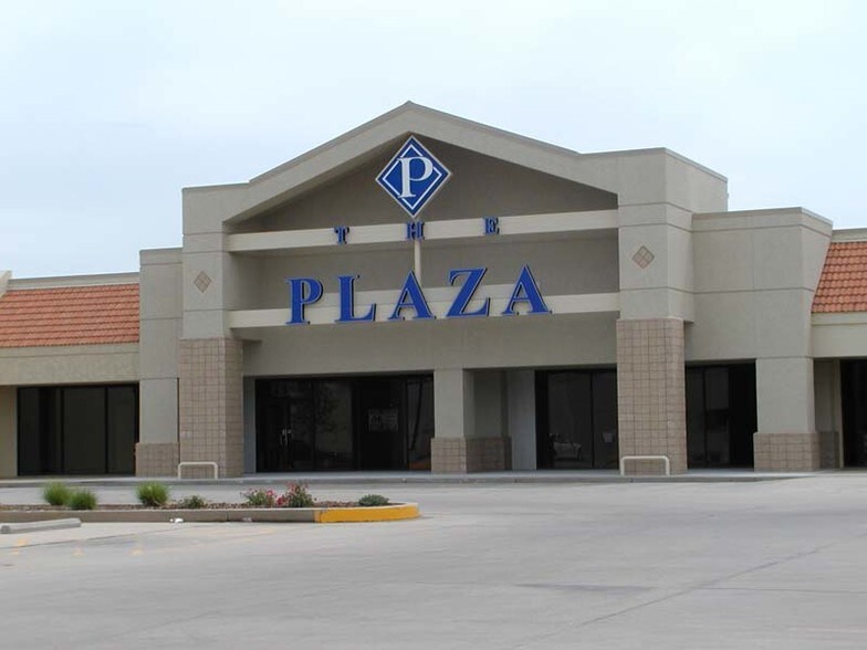 524-640 N Andover Rd, Andover, KS for sale - Building Photo - Image 1 of 1