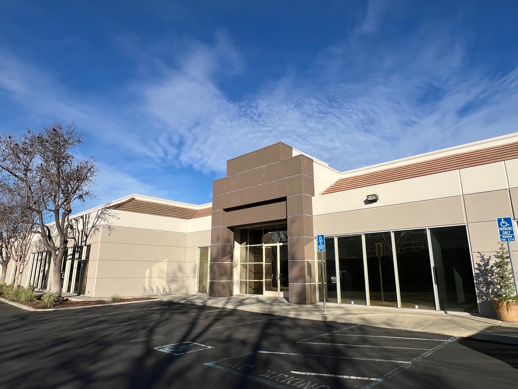 743 Camden Ave, Campbell, CA for lease Interior Photo- Image 1 of 9