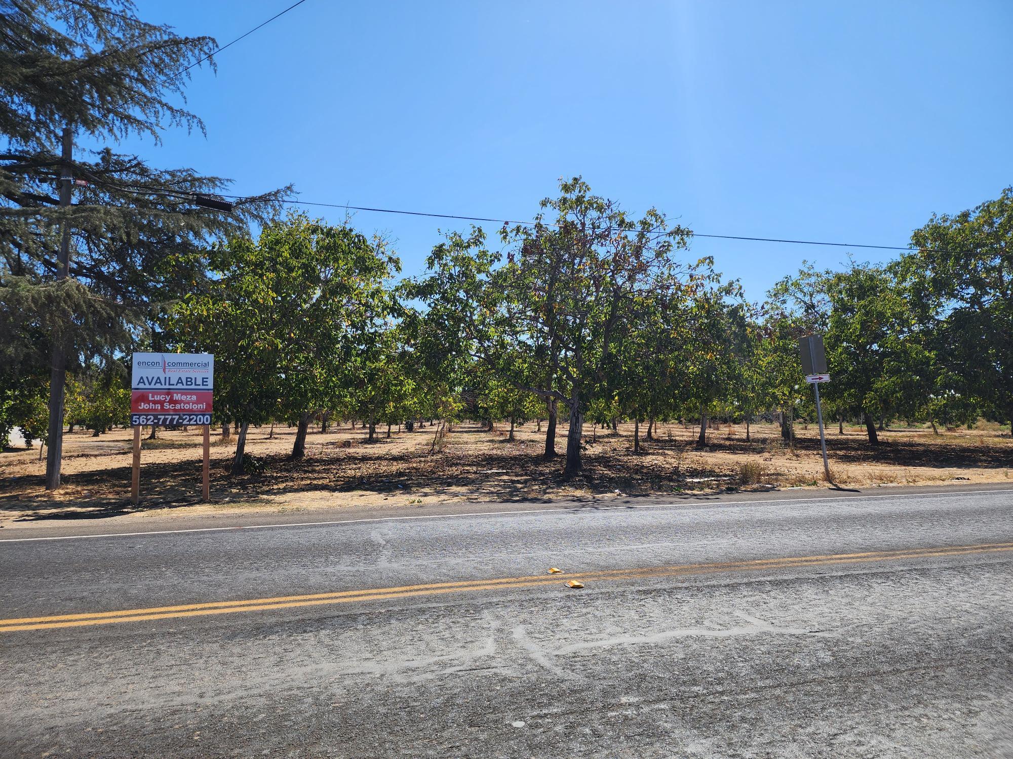 5116 E Main St, Stockton, CA for sale Primary Photo- Image 1 of 2