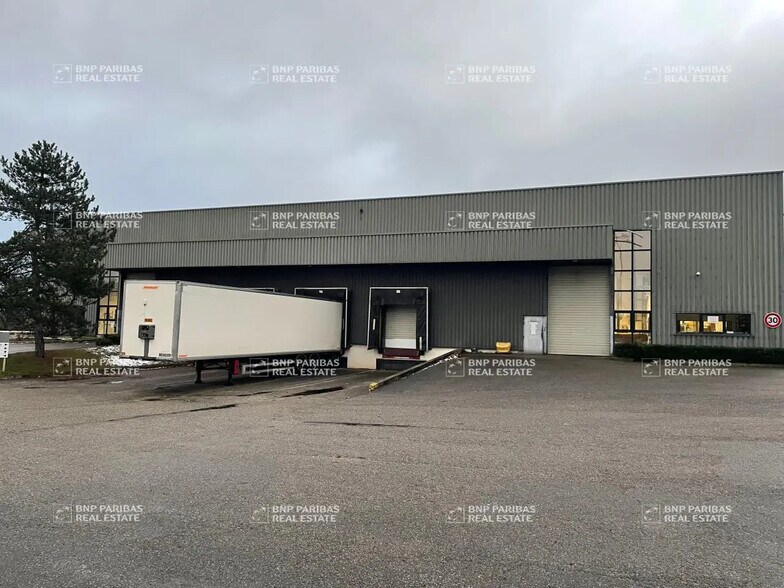 Flex in Saint-Étienne for sale - Building Photo - Image 3 of 13