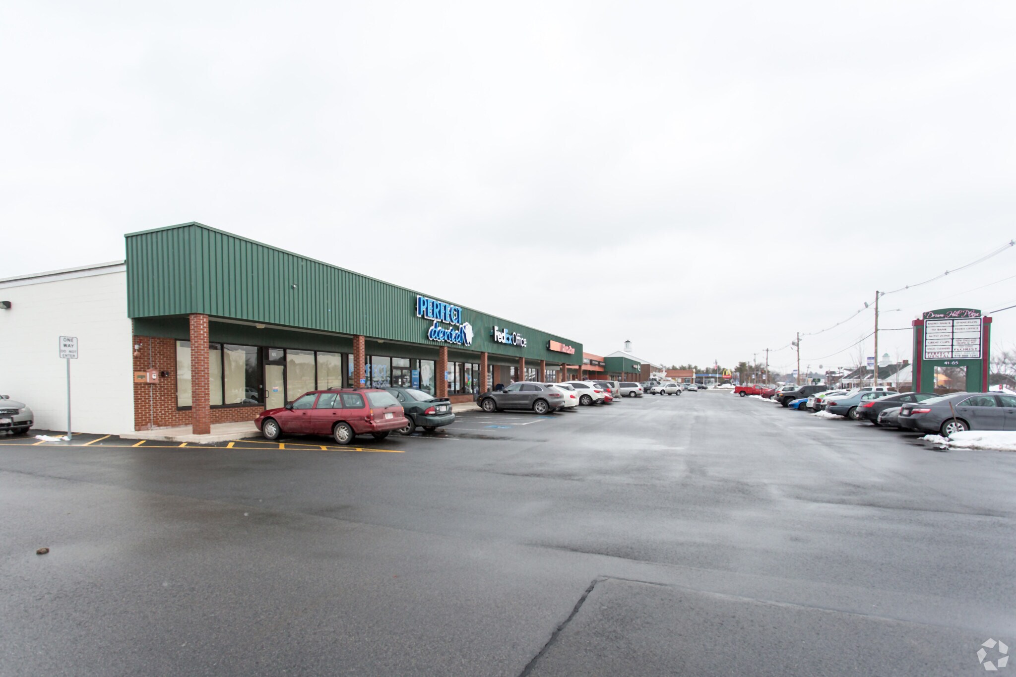 63 Drum Hill Rd, Chelmsford, MA 01824 Drum Hill Plaza