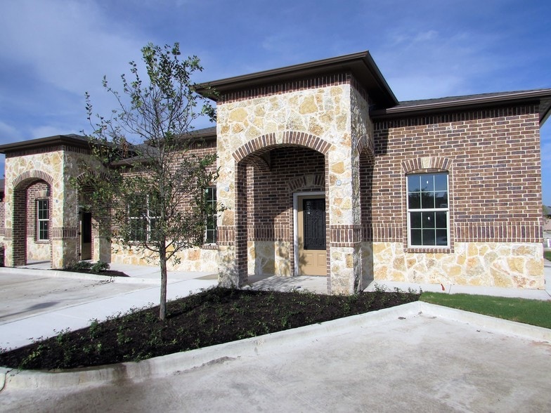 101 Bourland Rd, Keller, TX 76248