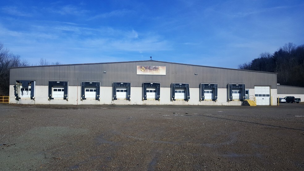 9702 Iron Point Rd SE, Shawnee, OH for sale - Building Photo - Image 1 of 1