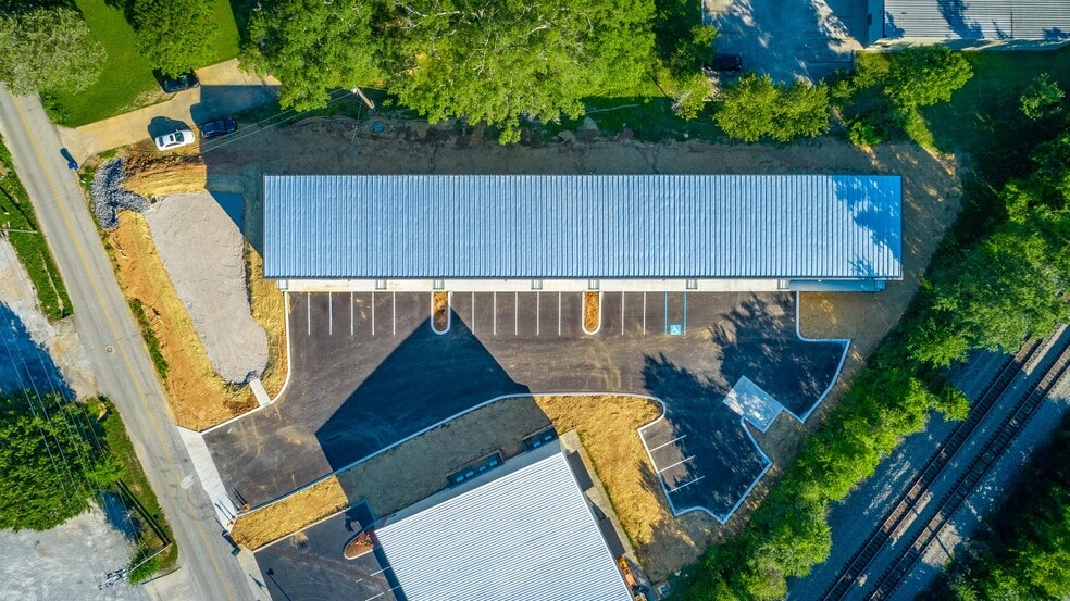 4740 Adams Rd, Hixson, TN for lease - Building Photo - Image 3 of 5