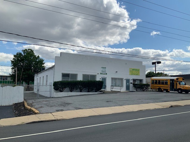 3014-3016 Governor Printz Blvd, Wilmington, DE for lease - Building Photo - Image 1 of 12