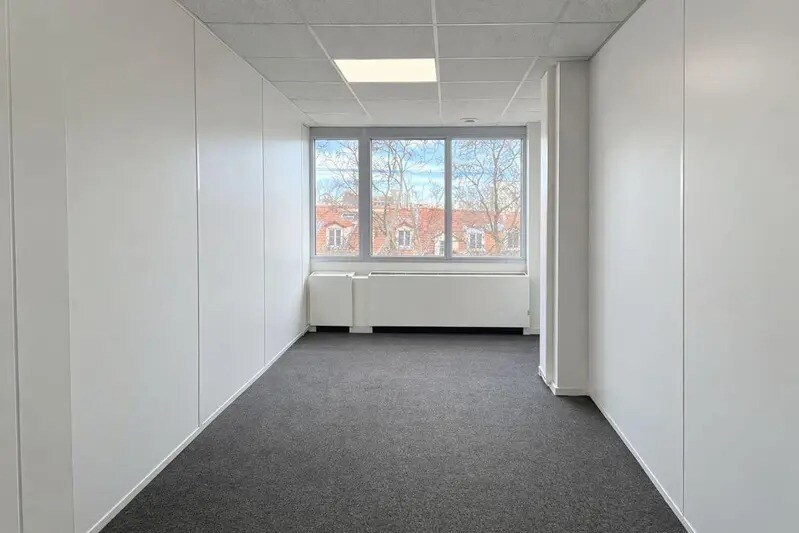 20 Boulevard Eugène Deruelle, Lyon for lease - Interior Photo - Image 3 of 14