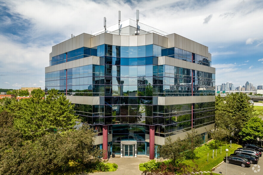 14 Pl Du commerce, Verdun, QC for lease - Primary Photo - Image 1 of 10