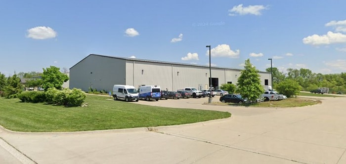 6335 NE Industry Dr, Des Moines, IA for lease Building Photo- Image 1 of 4