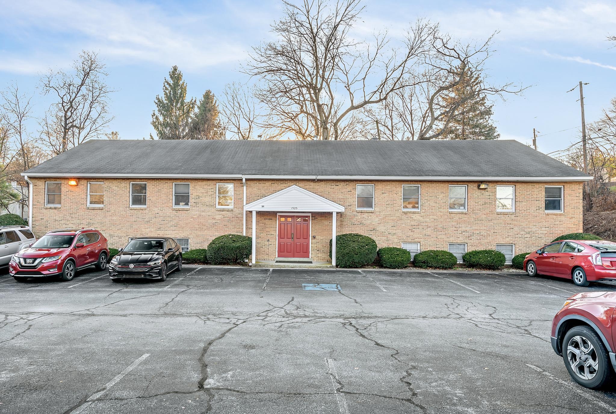 1513 Cedar Cliff Dr, Camp Hill, PA for lease Building Photo- Image 1 of 8
