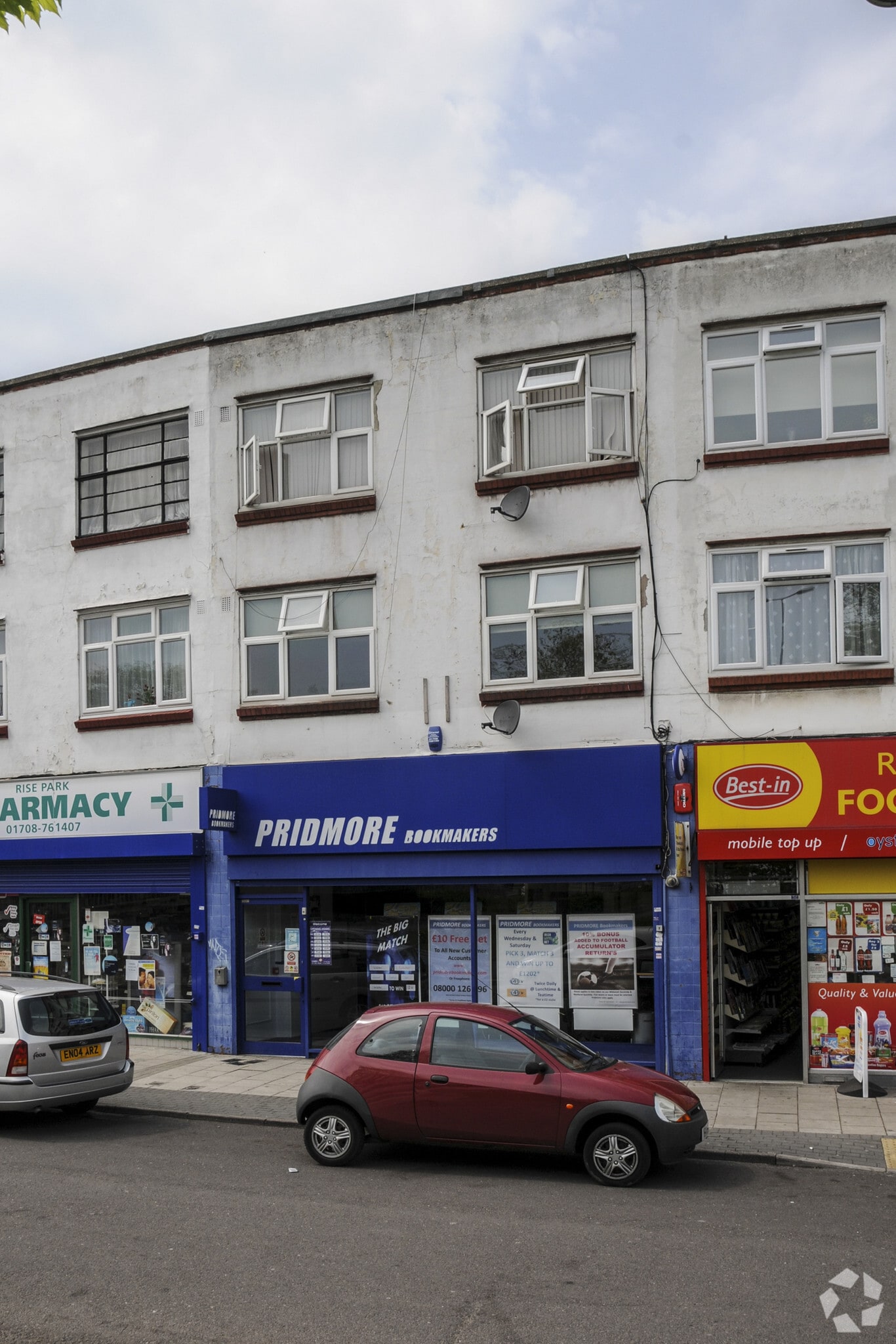 175 Eastern Ave E, Romford for sale Primary Photo- Image 1 of 1