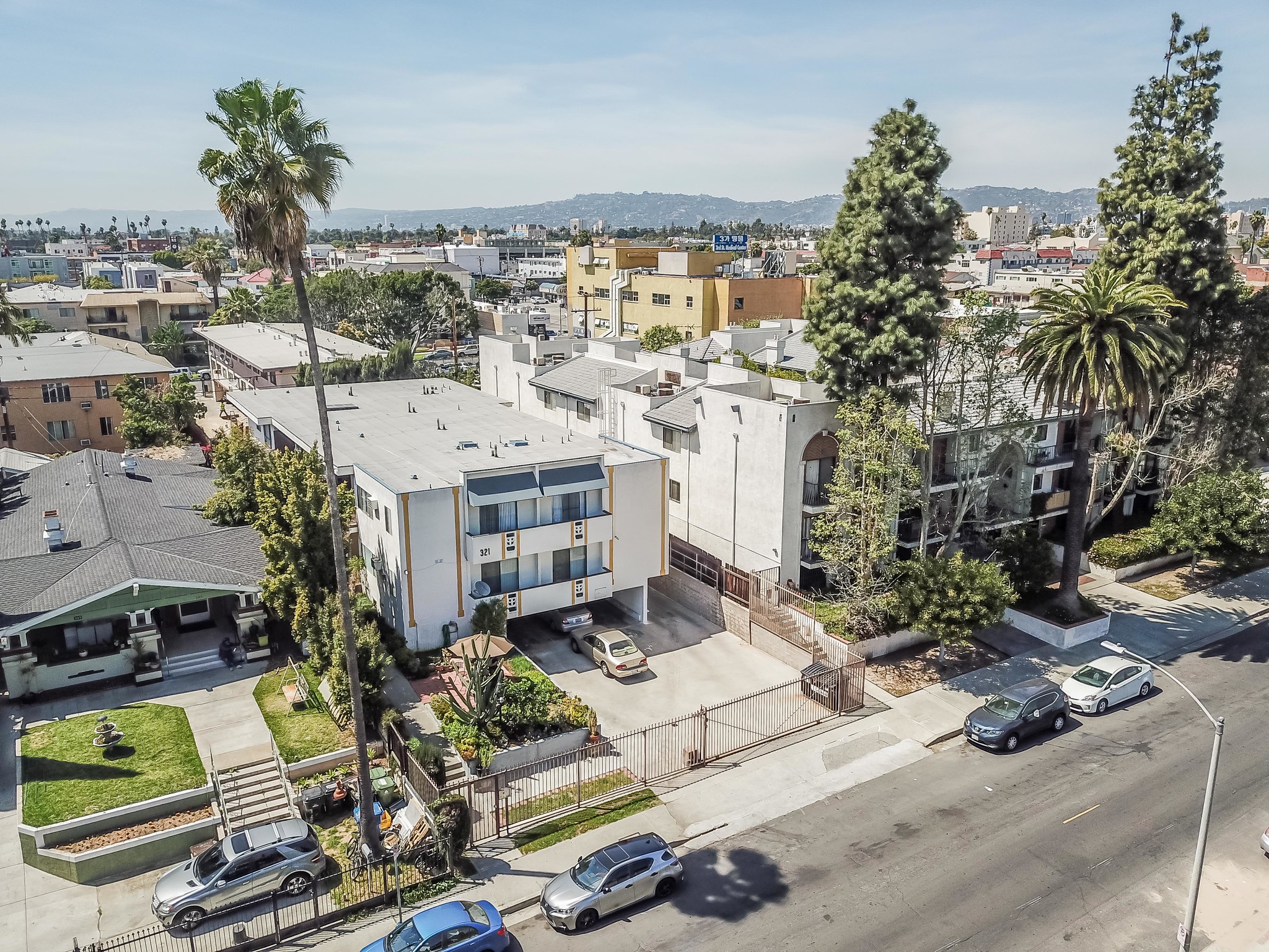 321 S Harvard Blvd, Los Angeles, CA 90020 - Multifamily for Sale | LoopNet