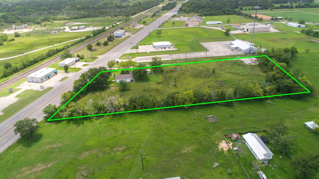 11038 Highway 6, Santa Fe, TX 77510