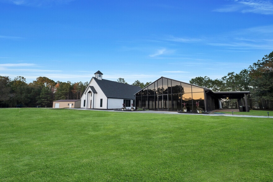 5607 Sapp Rd, Conroe, TX for sale - Building Photo - Image 1 of 82