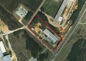 749 Grove St, Barnesville, GA for sale Primary Photo- Image 1 of 1