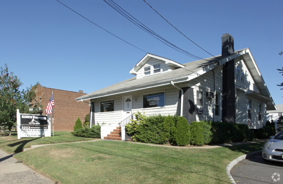 2053 Woodbridge Ave, Edison, NJ for sale - Primary Photo - Image 1 of 1