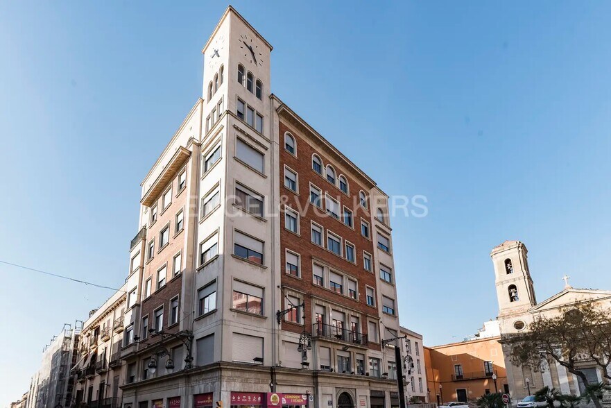 Retail in Tarragona, Tarragona for lease - Building Photo - Image 1 of 1