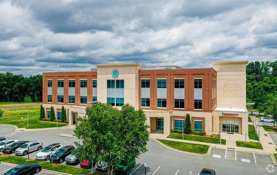 10545 Blair Rd, Charlotte, NC for lease - Primary Photo - Image 1 of 7