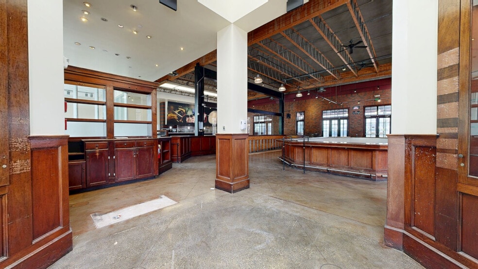 145 S San Fernando Blvd, Burbank, CA for lease - Matterport 3D Scan - Image 2 of 15