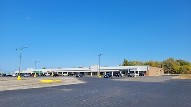 4102-4208 Lake Rd, Sheffield Lake, OH for lease Building Photo- Image 2 of 3