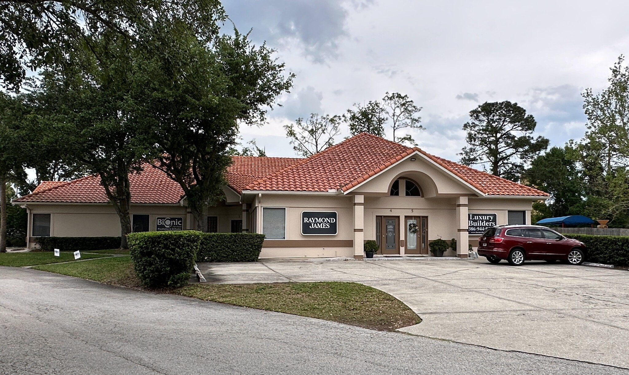 1414 W Granada Blvd, Ormond Beach, FL for lease Building Photo- Image 1 of 9