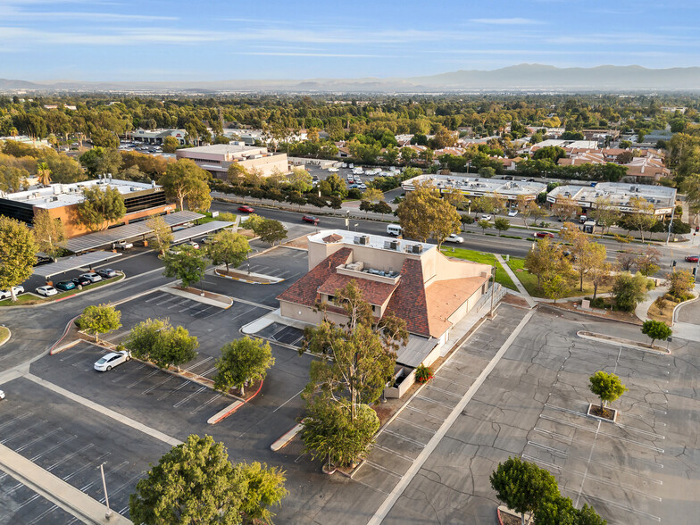 345 W Foothill Blvd, Upland, CA for sale - Building Photo - Image 3 of 45