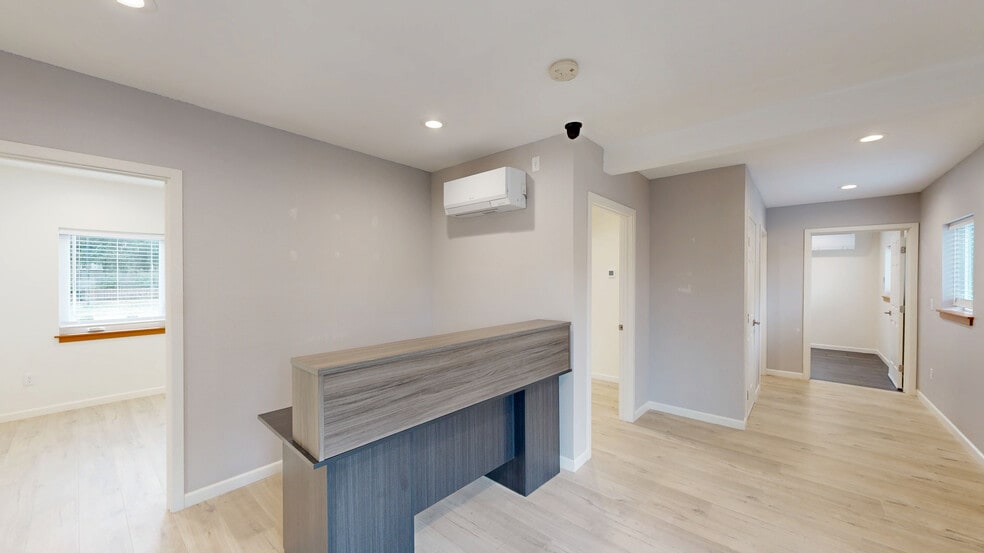 3128 E Evergreen Blvd, Vancouver, WA for sale - Matterport 3D Scan - Image 2 of 18