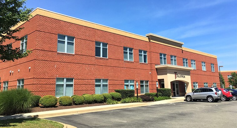 5300 Hickory Park Dr, Glen Allen, VA for lease Building Photo- Image 1 of 2