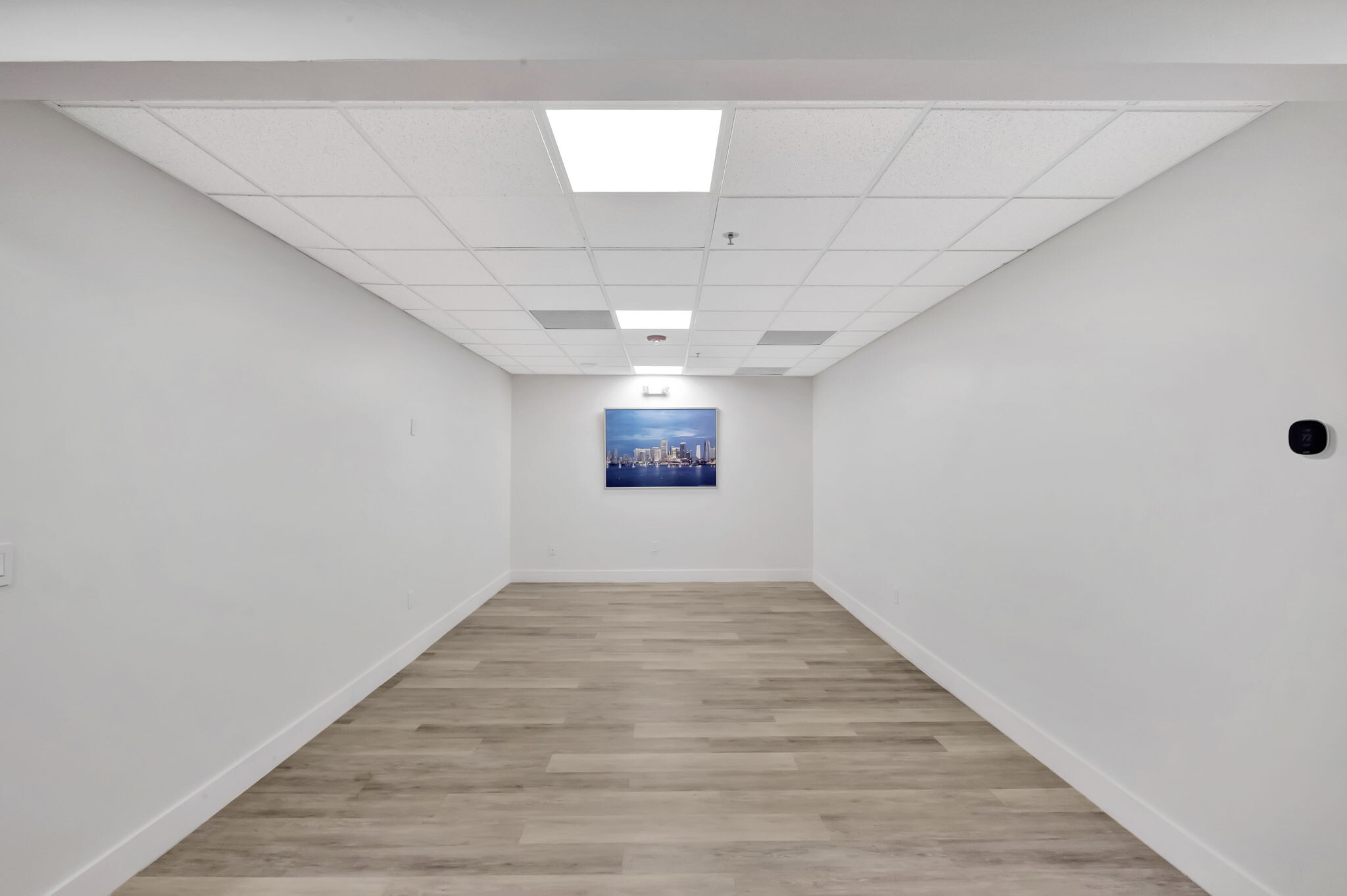 12550 Biscayne Blvd, North Miami, FL for lease Interior Photo- Image 1 of 1