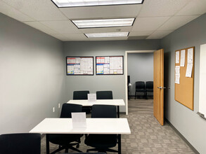 5600 77 Center Dr, Charlotte, NC for lease Interior Photo- Image 1 of 7