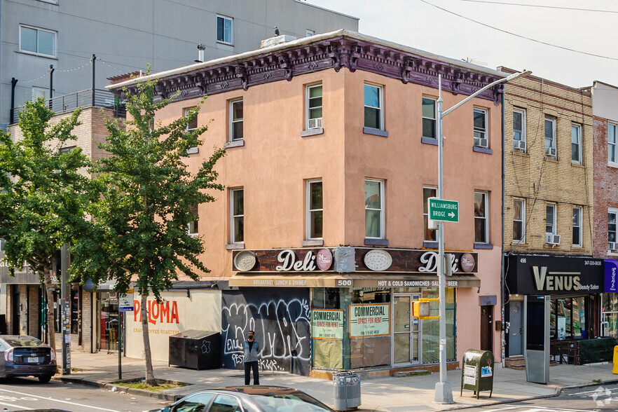 500 Grand St, Brooklyn, NY for sale - Primary Photo - Image 1 of 1