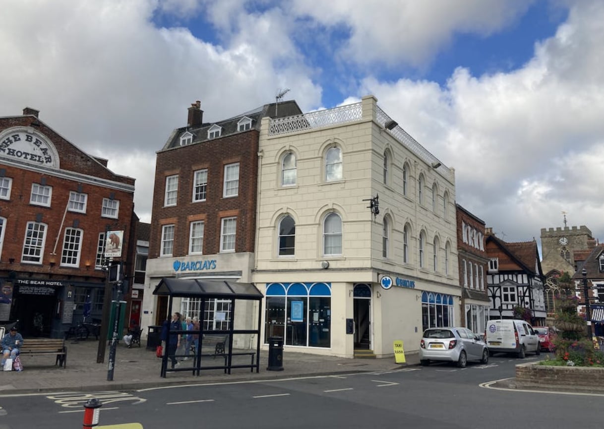 17-20 Market Pl, Wantage for sale Building Photo- Image 1 of 1