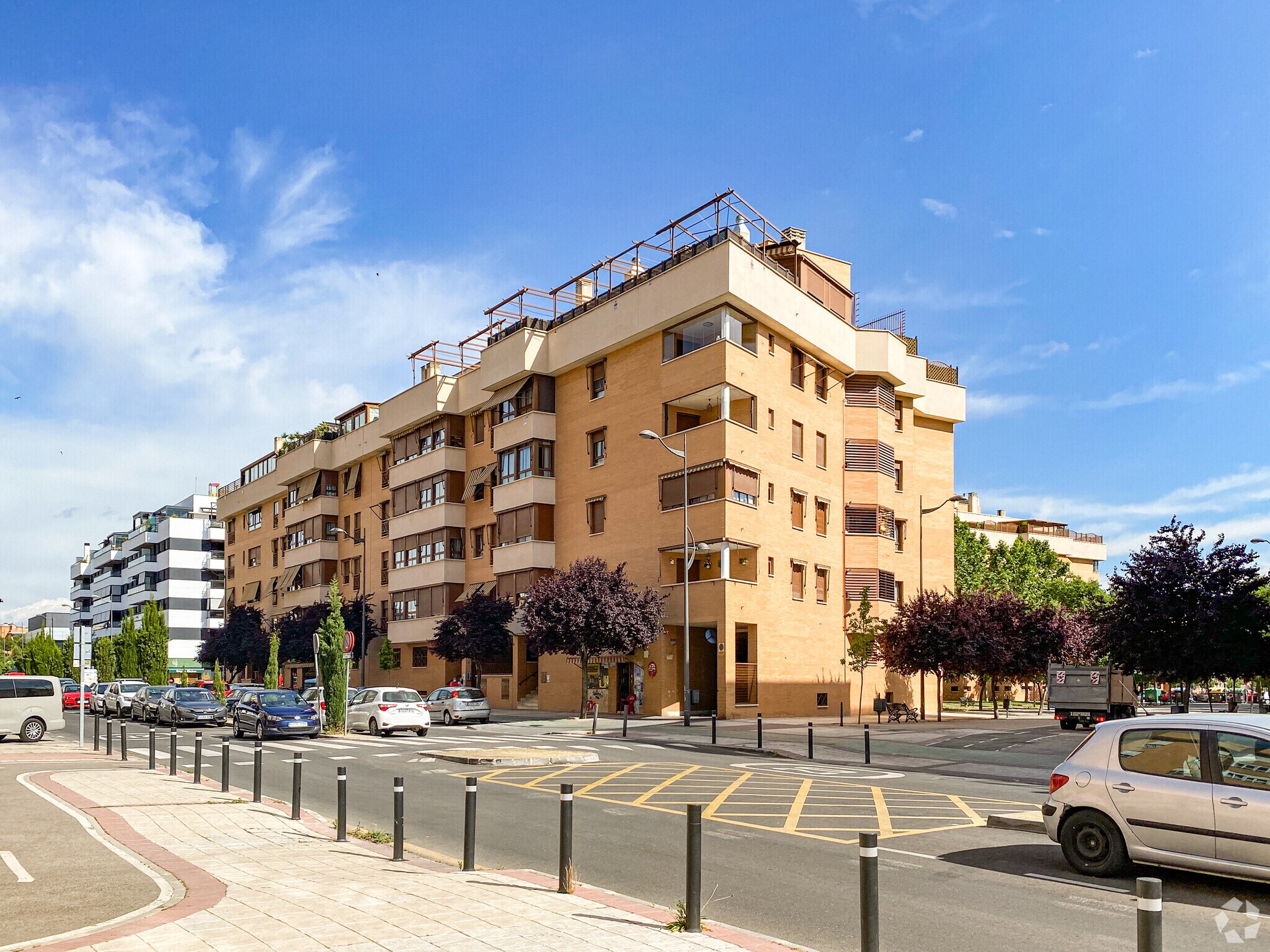 Calle Ramon Rubial, 6, Getafe, Madrid for sale Primary Photo- Image 1 of 1
