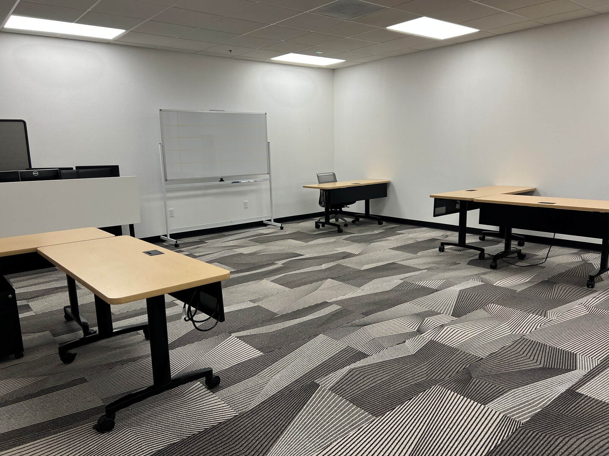 5828 Lonetree Blvd, Rocklin, CA for lease Building Photo- Image 1 of 2