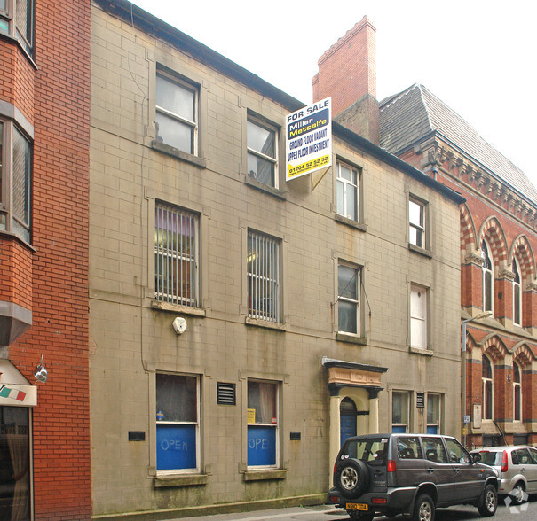 23-25 Mawdsley St, Bolton for lease - Primary Photo - Image 1 of 4