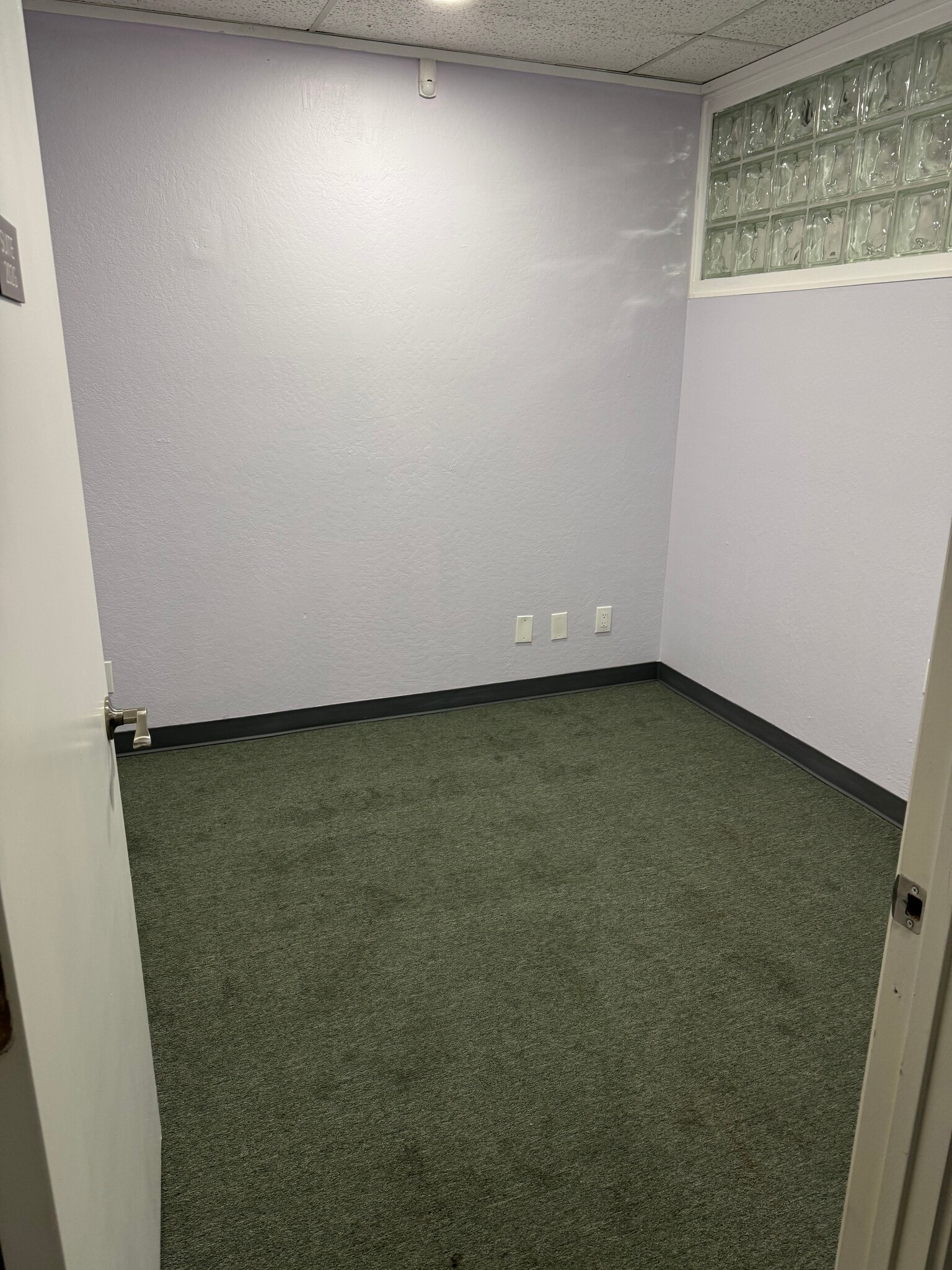6130 Freeport Blvd, Sacramento, CA for lease Interior Photo- Image 1 of 3